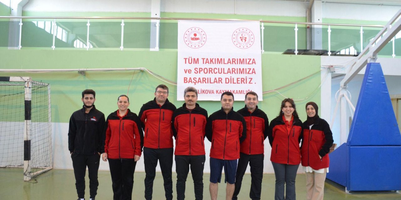 Beylikova’da voleybol coşkusu