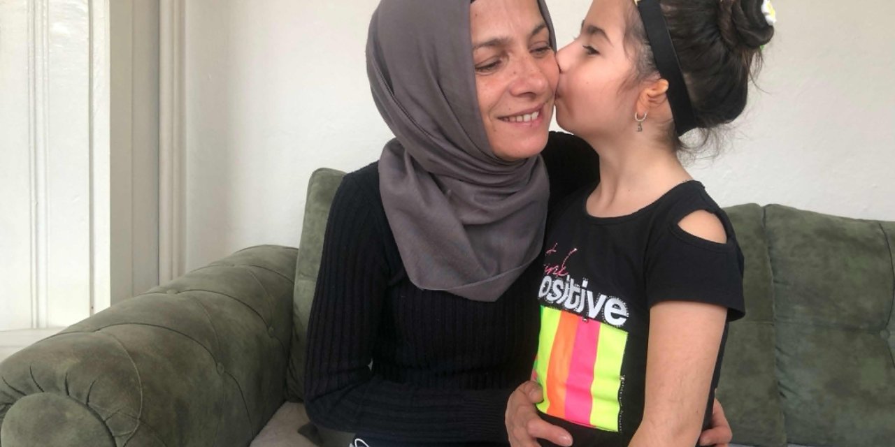 "Zeynep'le Konya yolcusuyuz inşallah kulakları yapılacak"