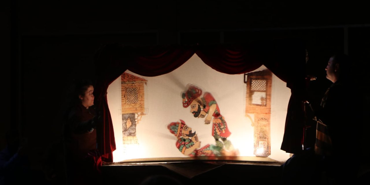 Odunpazarı Belediye Tiyatrosu'ndan Karagöz ve Hacivat oyunu