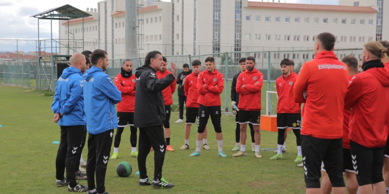 Kupayı almayı gittiler