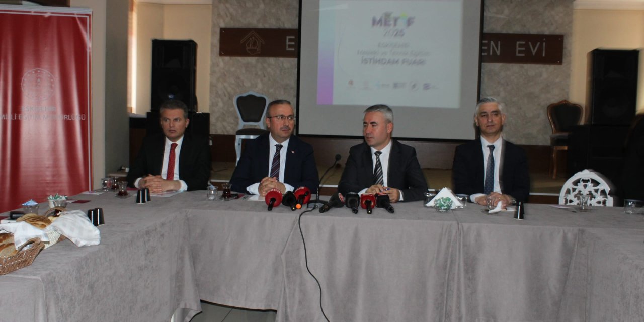 Eskişehir’de mesleki ve teknik eğitim istihdam fuarı açılıyor