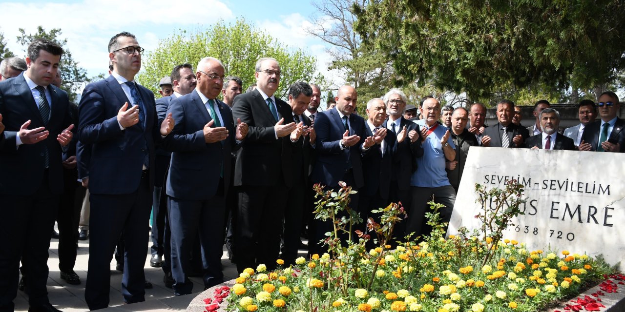 Eskişehir'de Yunus Emre anıldı