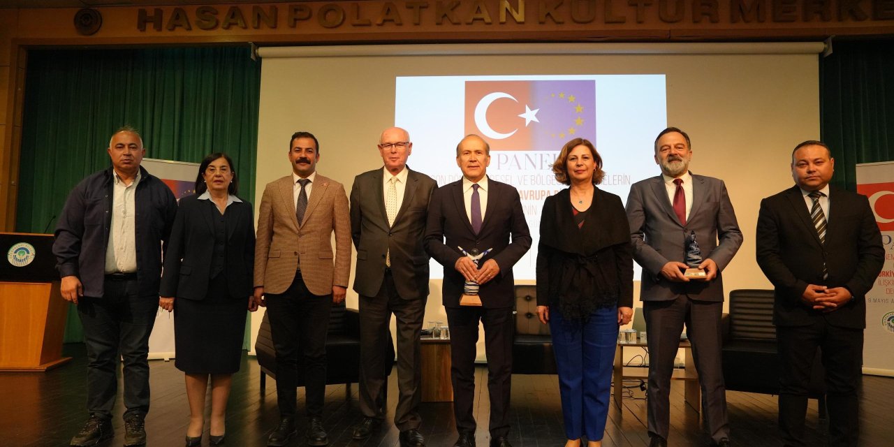 Eskişehir’de AB-Türkiye ilişkileri masaya yatırıldı