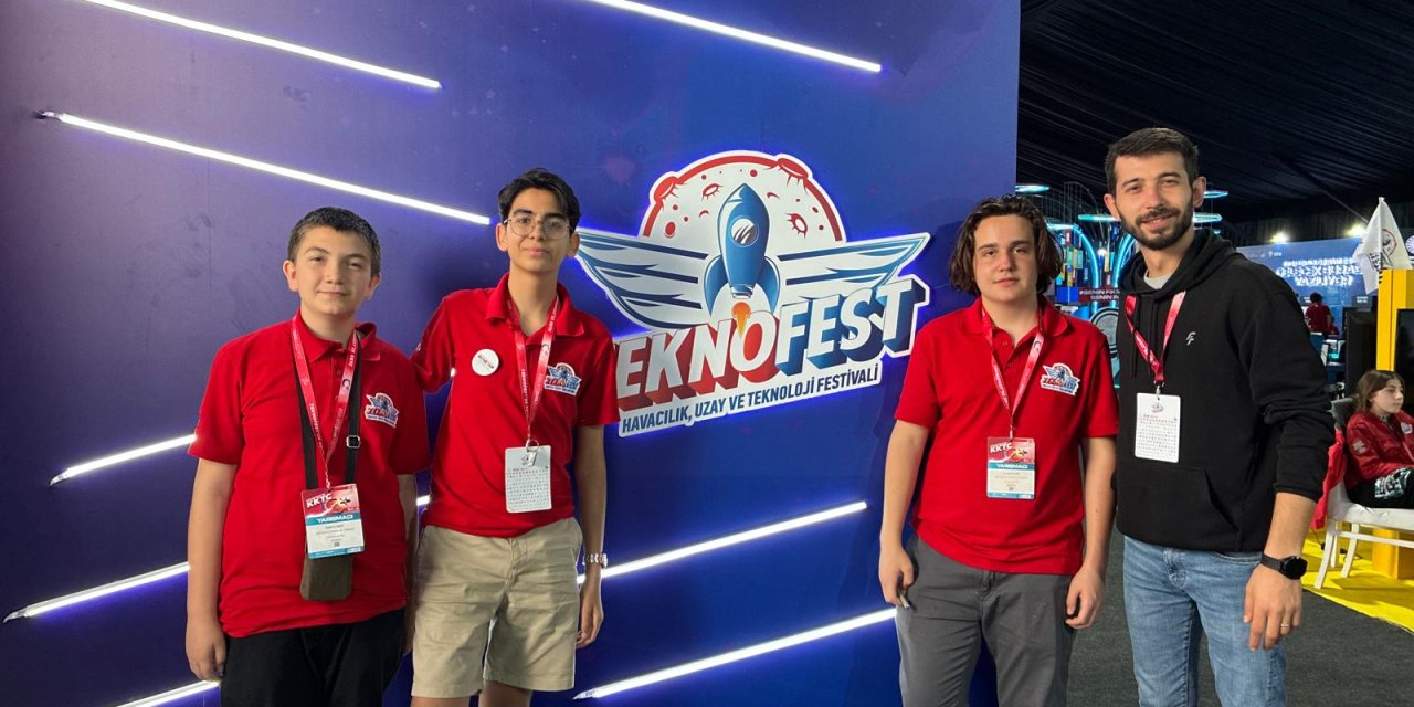 Eskişehirli öğrenciler TEKNOFEST’ten derece ile döndüler