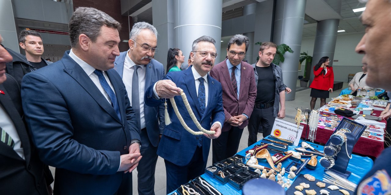 Eskişehir'de kas hastası çocuk için destek panayırı düzenlendi