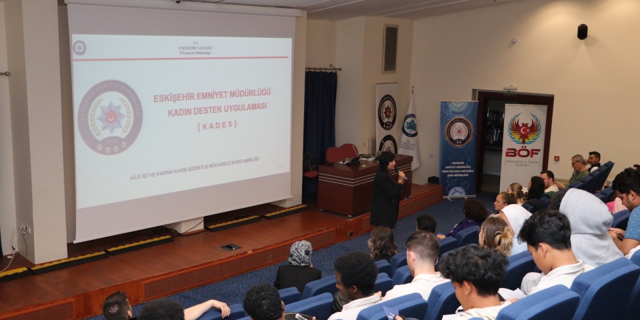 ESOGÜ TÖMER öğrencilere yönelik seminer düzenlendi