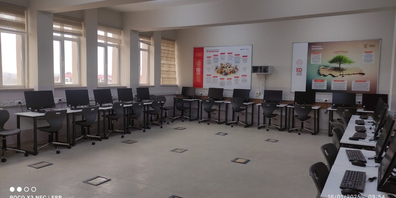 Eskişehir'de 45 okulda laboratuvarlar yenilendi