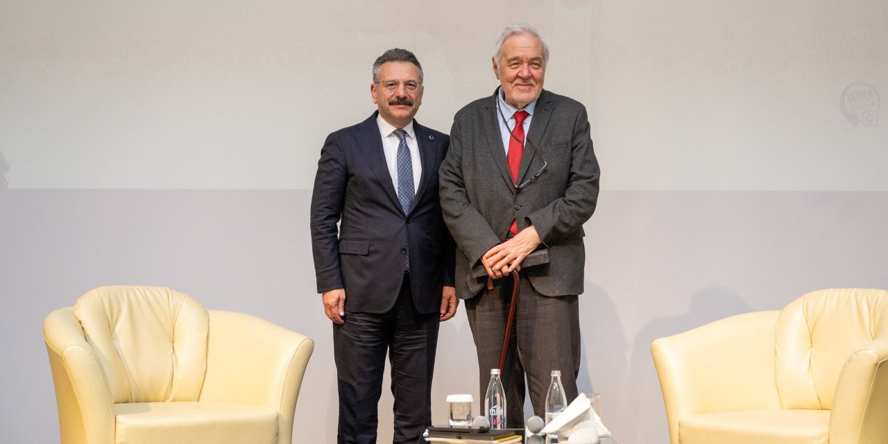 İlber Ortaylı Eskişehir'e geldi
