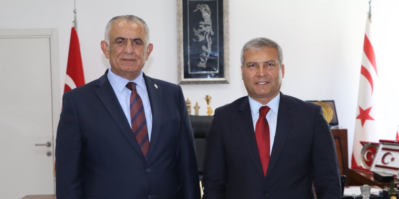 Rektör Adıgüzel'den KKTC ziyareti