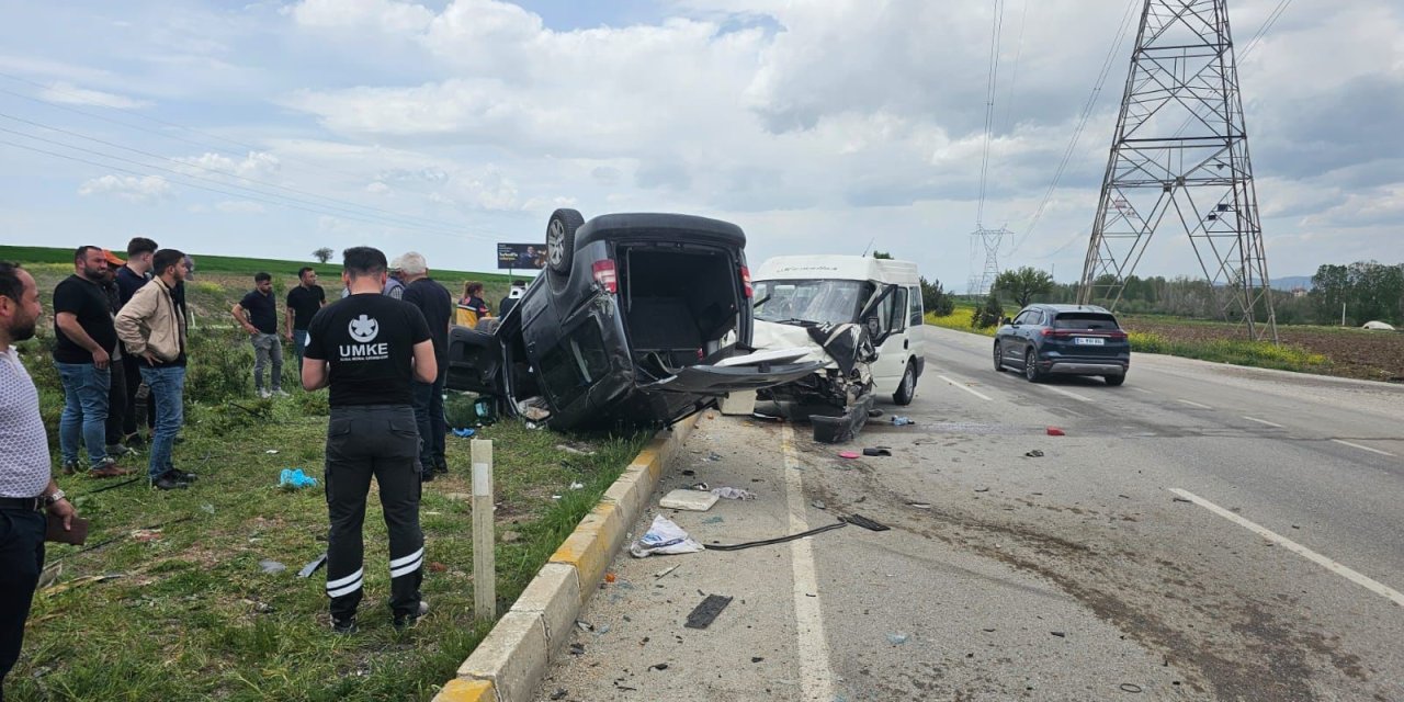 Afyonkarahisar’da feci kaza