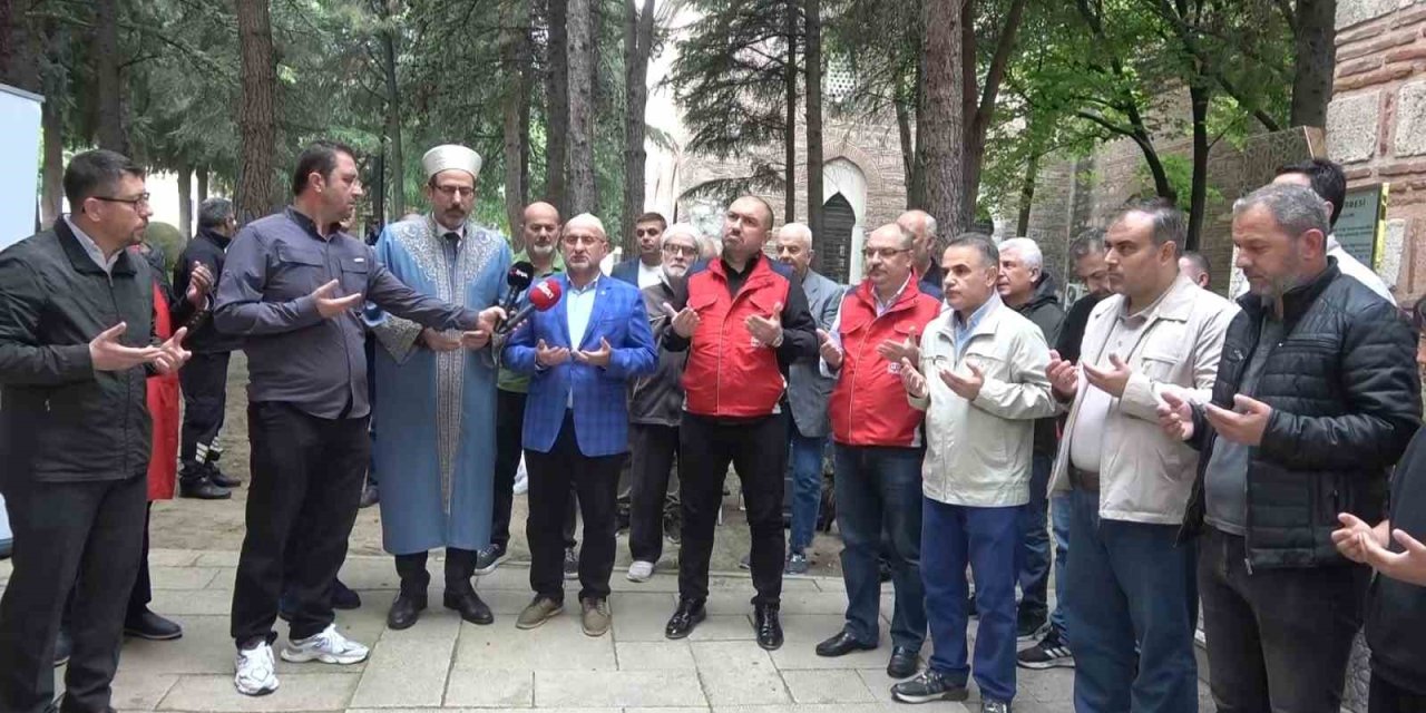 Fatih Sultan Mehmed’in annesi Hüma Hatun Anneler Günü’nde dualarla anıldı