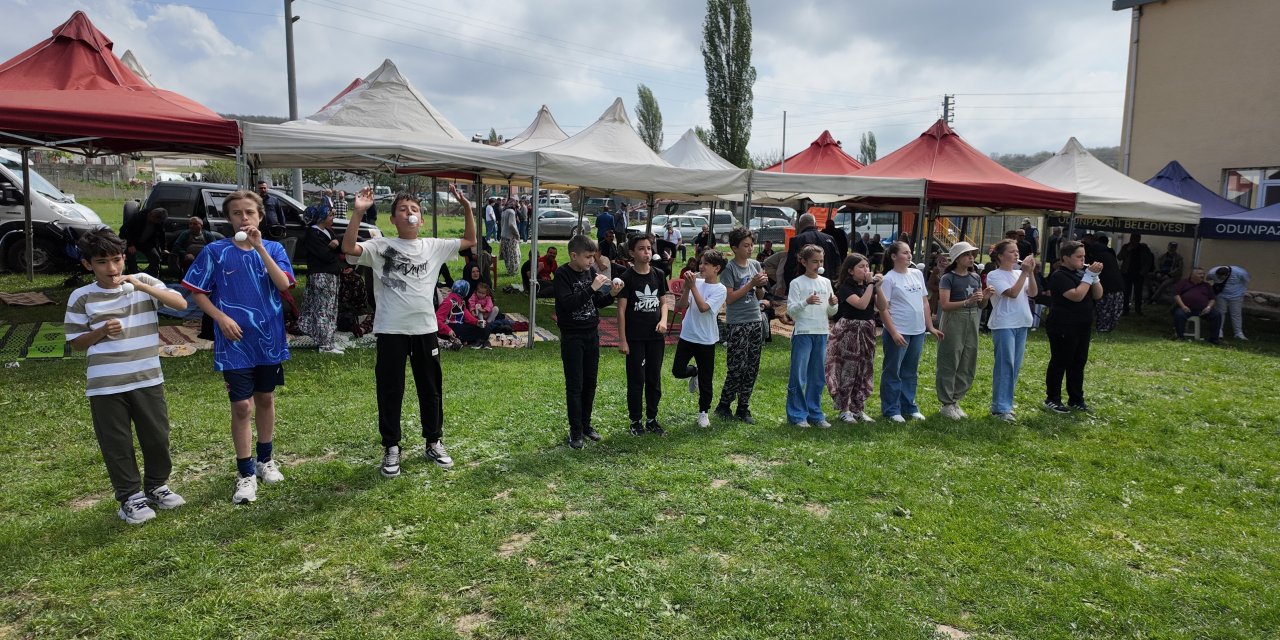 Hıdırellez Şenliği'nde büyük coşku yaşandı