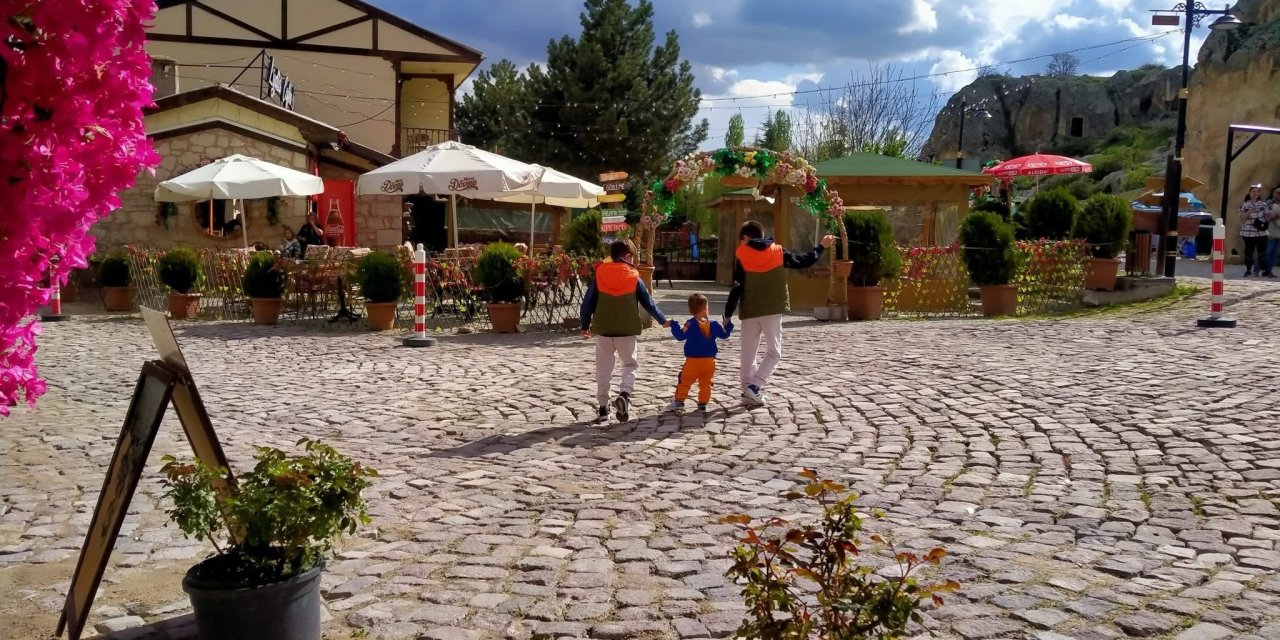 Frig Vadisi'nde turizm sezonu açıldı