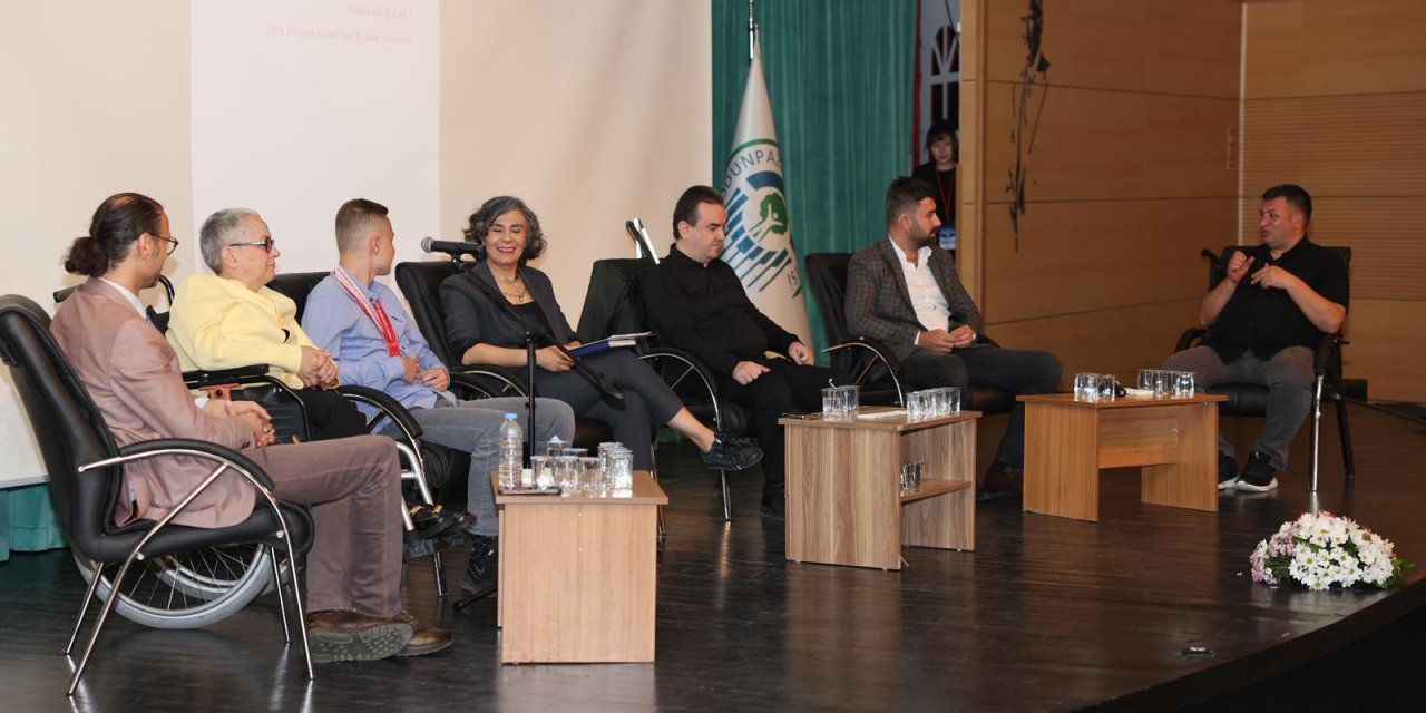 Odunpazarı Engelsiz Kariyer Söyleşisi Eskişehirlilerle buluştu