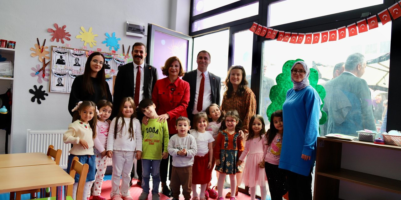 Başkan Ünlüce Beylikova’da vatandaşlarla buluştu