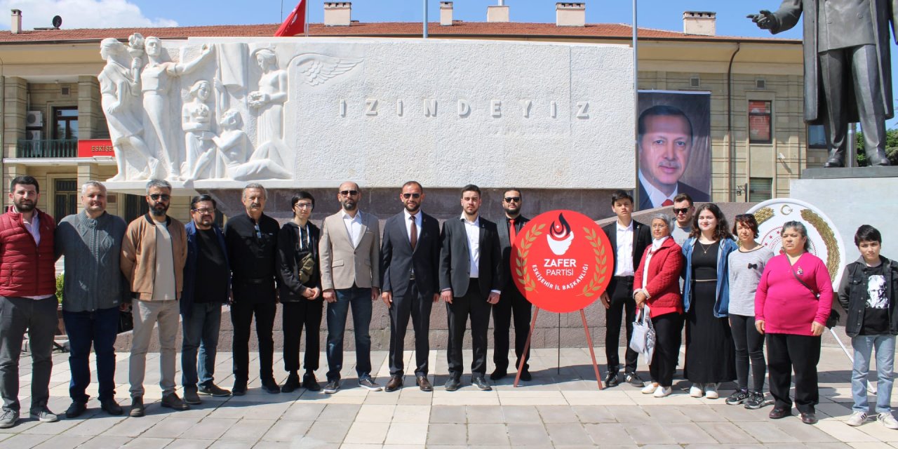 Zafer Partisi İl Başkanı Hasan Demir 19 Mayıs töreninde konuştu
