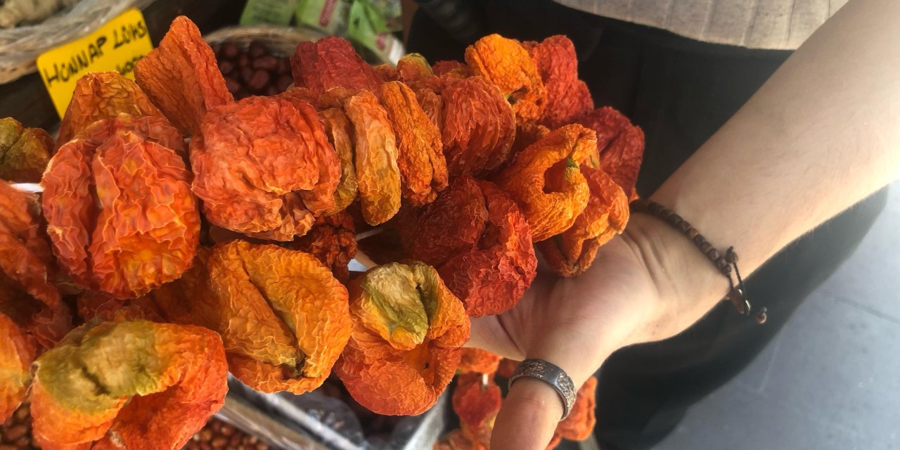 Eskişehir'de kuru sebze ve meyvelere yoğun ilgi