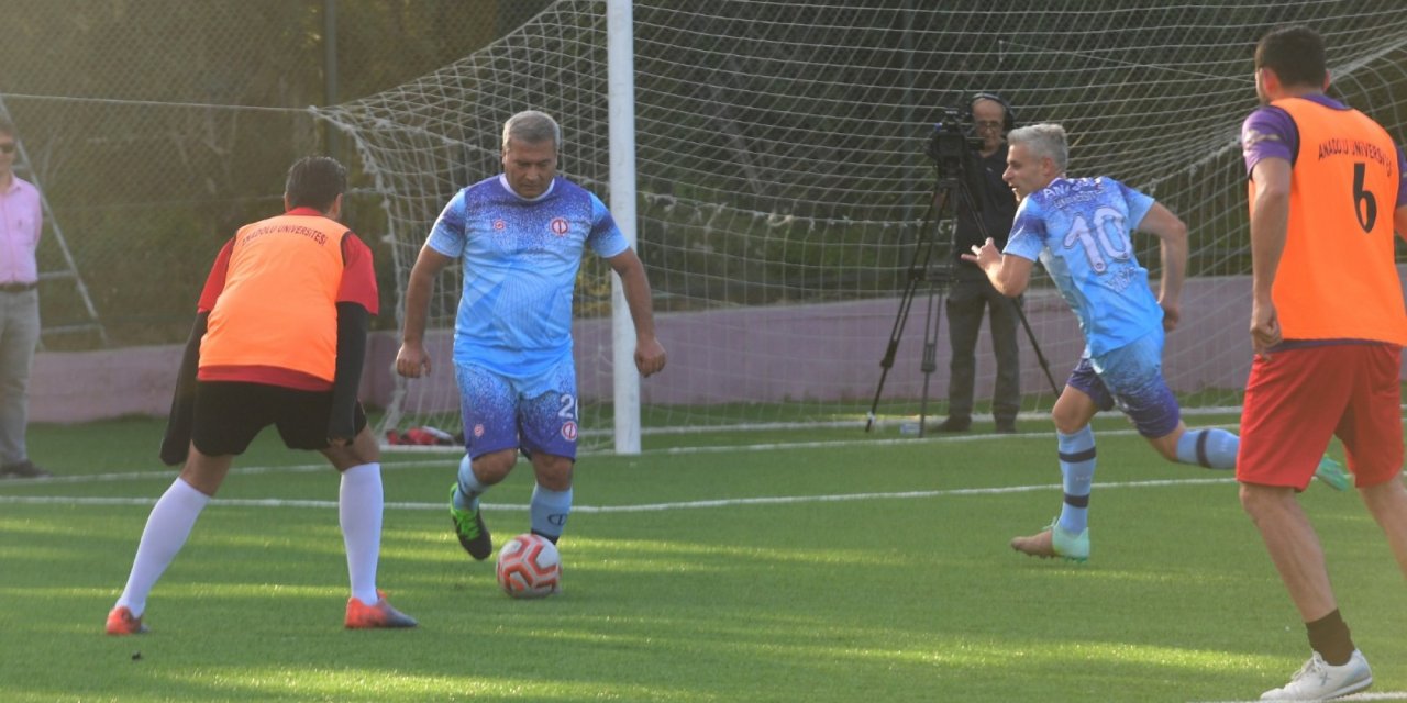 Eskişehir Medya Futbol Turnuvası ilk maçı oynandı
