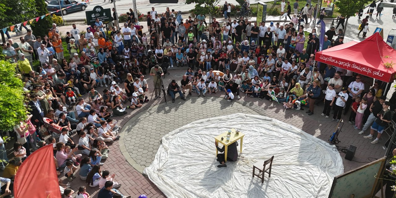 Çocuk Gençlik ve Kukla Tiyatroları Festivali başarı ile tamamladı
