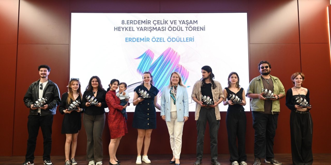 Anadolu Üniversitesi GSF Heykel Bölümü'ne 23 ödül!
