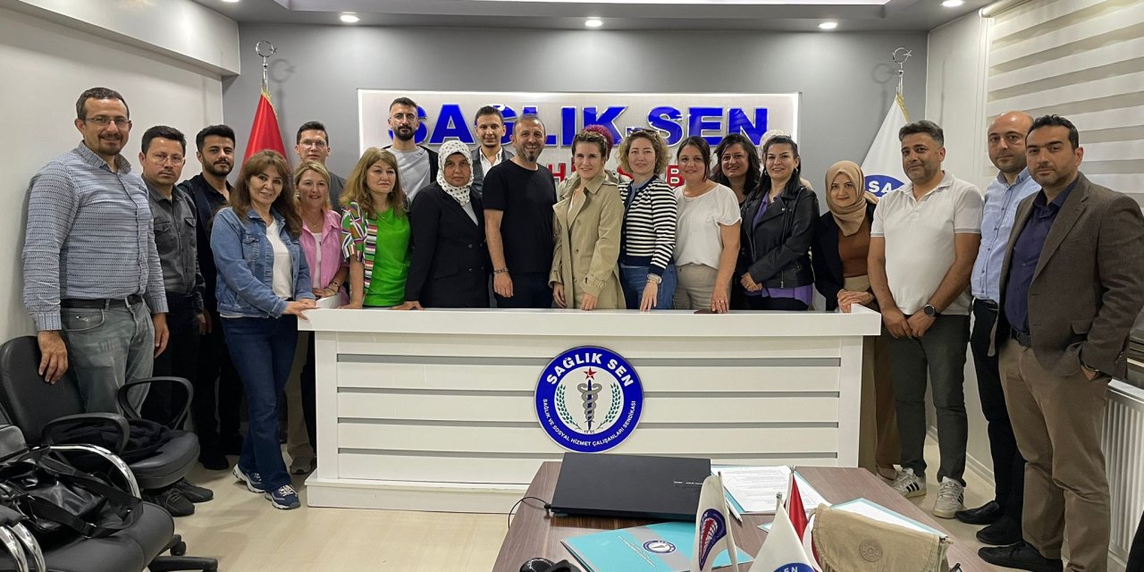 Sağlık-Sen Eskişehir sosyal hizmet emekçileriyle çalıştay düzenledi