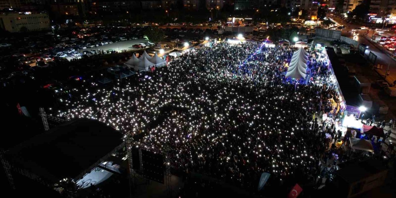 Nilüfer Karadeniz Festivali’nde Ekin Uzunlar rüzgarı