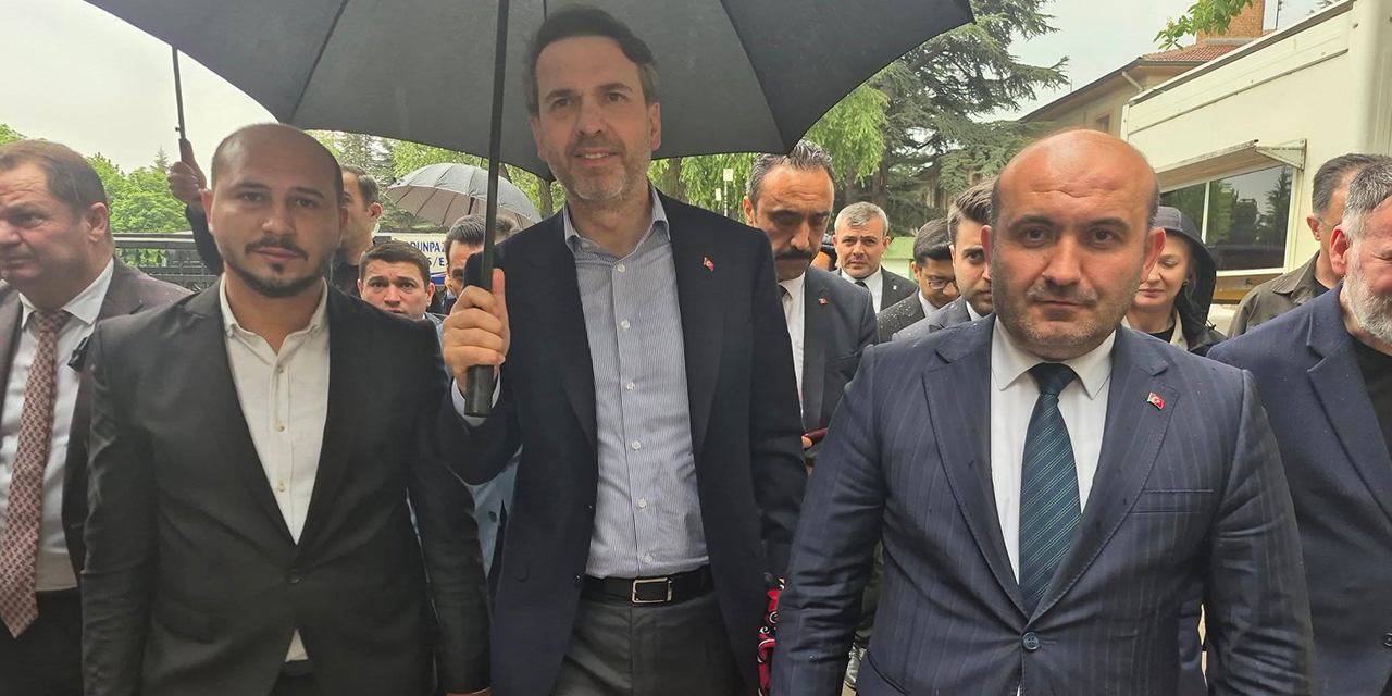 Seyitgazi’ye 400 kişilik iş fırsatı ve doğalgaz müjdesi!