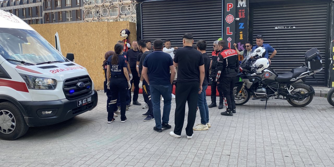 Eskişehir'de bıçaklı sopalı hesap ödeme kavgası