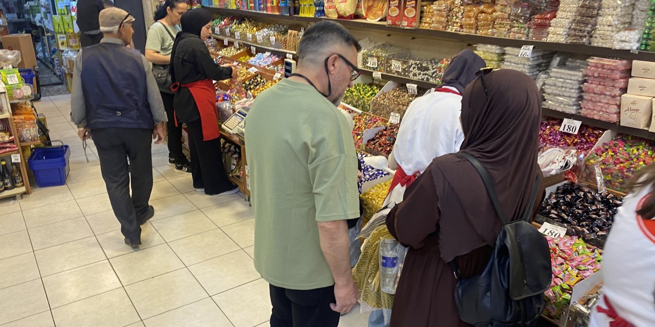 Eskişehir'de en çok fıstık ve şeker ürünlerine talep gösterildi