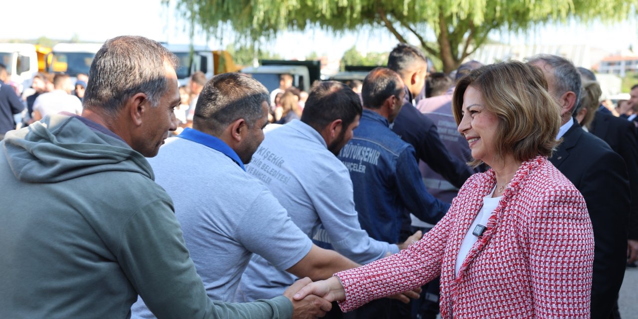 Eskişehir Büyükşehir Belediyesi bayramlaşma töreni yaptı