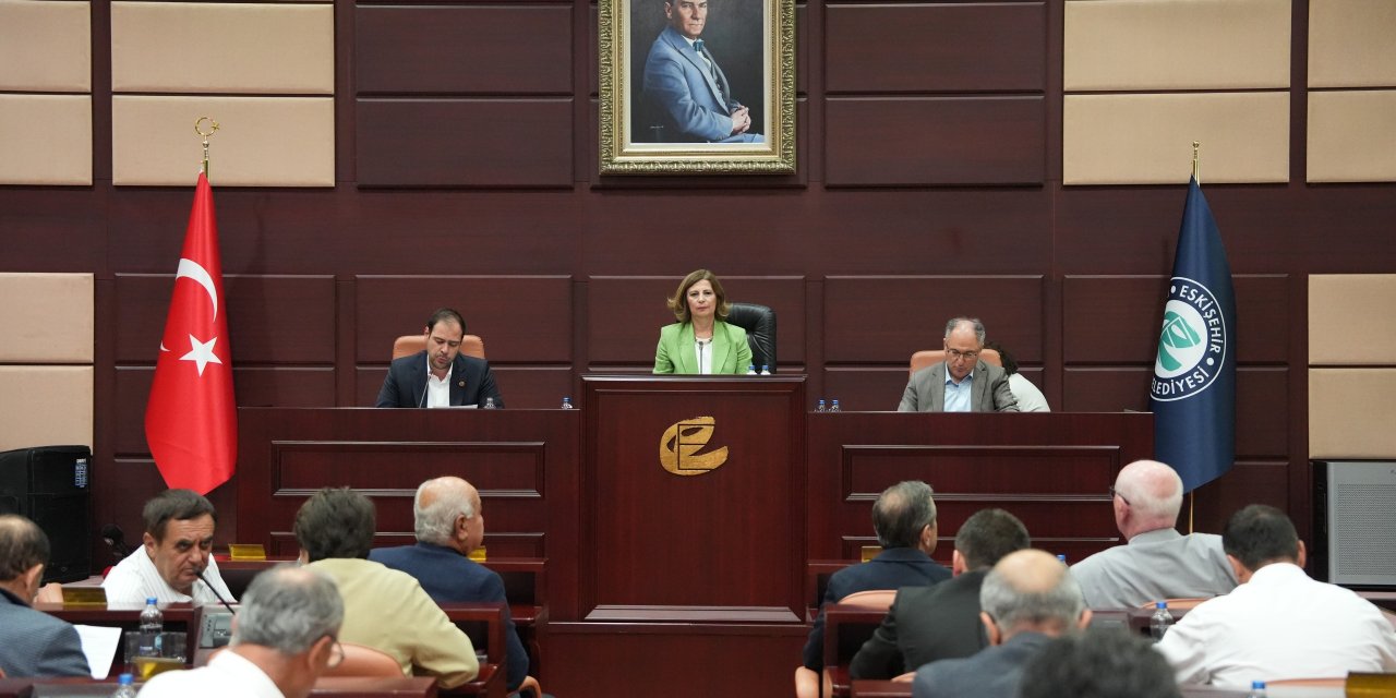 Üvey Evlat Muamelesi Görme Sebebimiz Açık