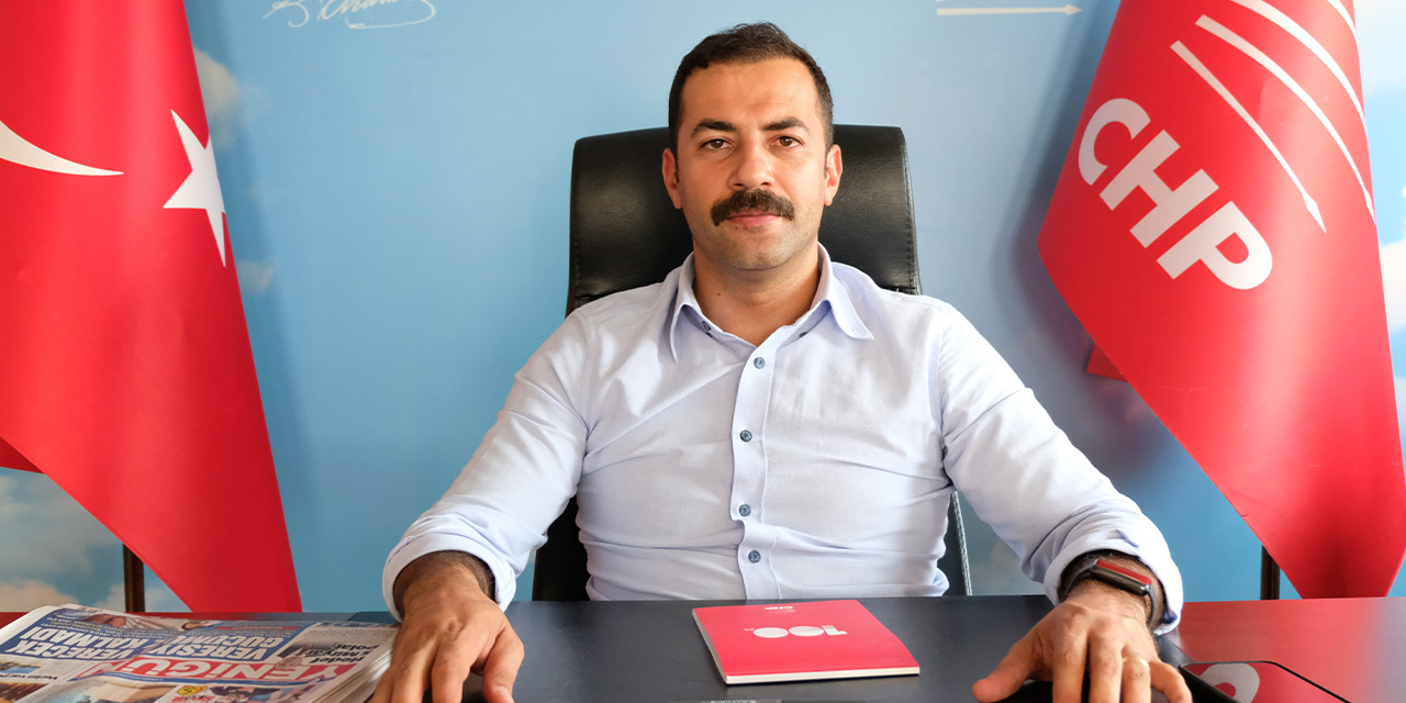 Söylediklerine kendisi inanıyor mu?