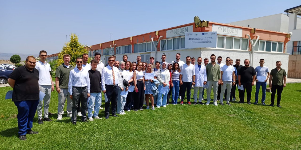 MEGEM'de 43. dönem mezuniyet heyecanı yaşandı