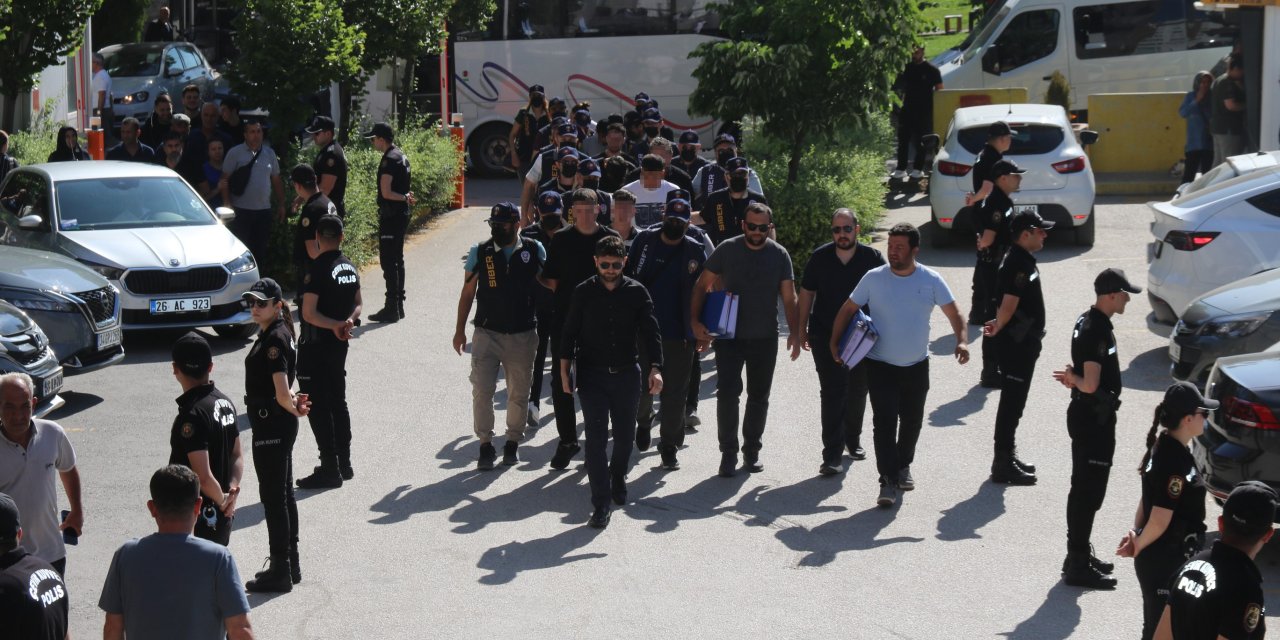 Eskişehir merkezli 2 ilde dolandırıcılık operasyonu