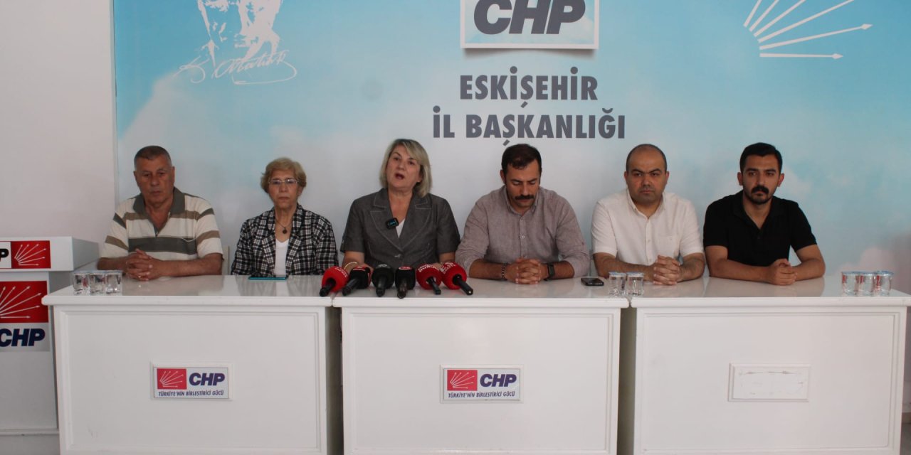 CHP İl Eğitim Sekreteri Server Kılınç MEB'i eleştirdi