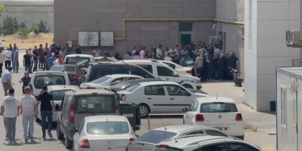 Ankara'da bir fabrikada sızan gaz 2 işçinin canına mal oldu