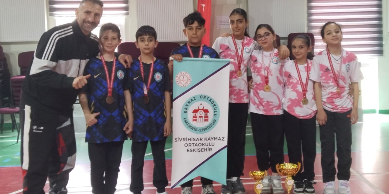 Kaymaz Ortaokulu sporda tarih yazdı