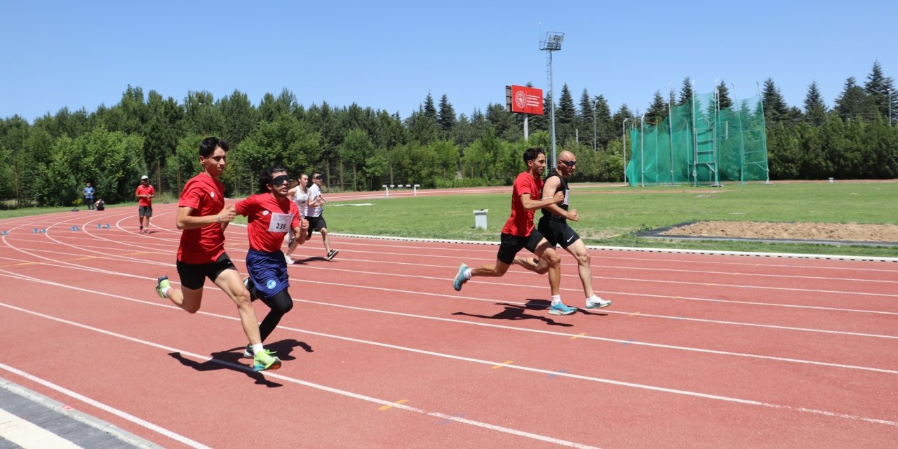'Görme Engelliler Atletizm Türkiye Şampiyonası' devam ediyor