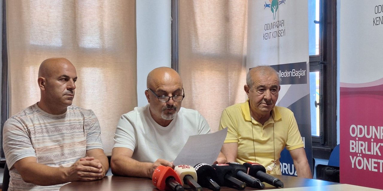 “Eskişehir halkının kalbinde Atatürk Stadı olarak kalacak”