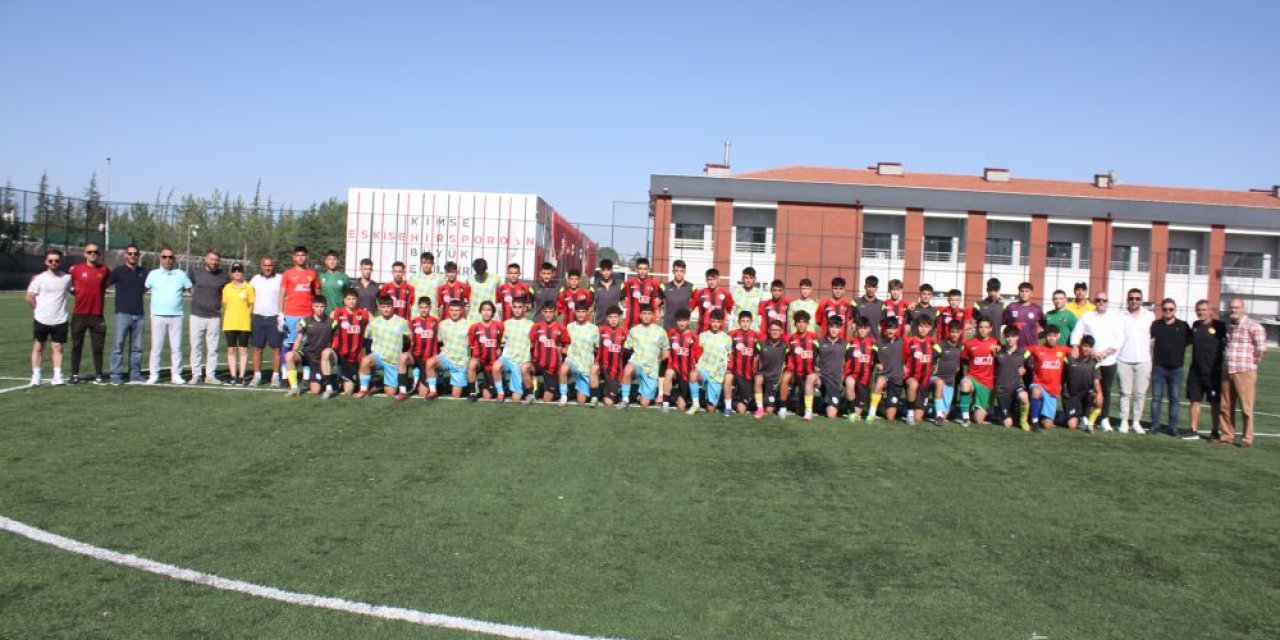 Beklenen özel maç gerçekleşti