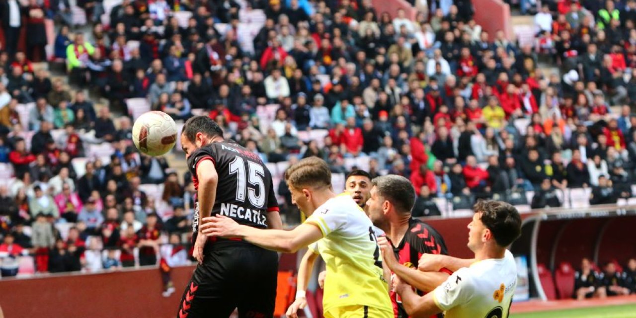 TFF statüyü değiştirdi: 4 takım düşecek