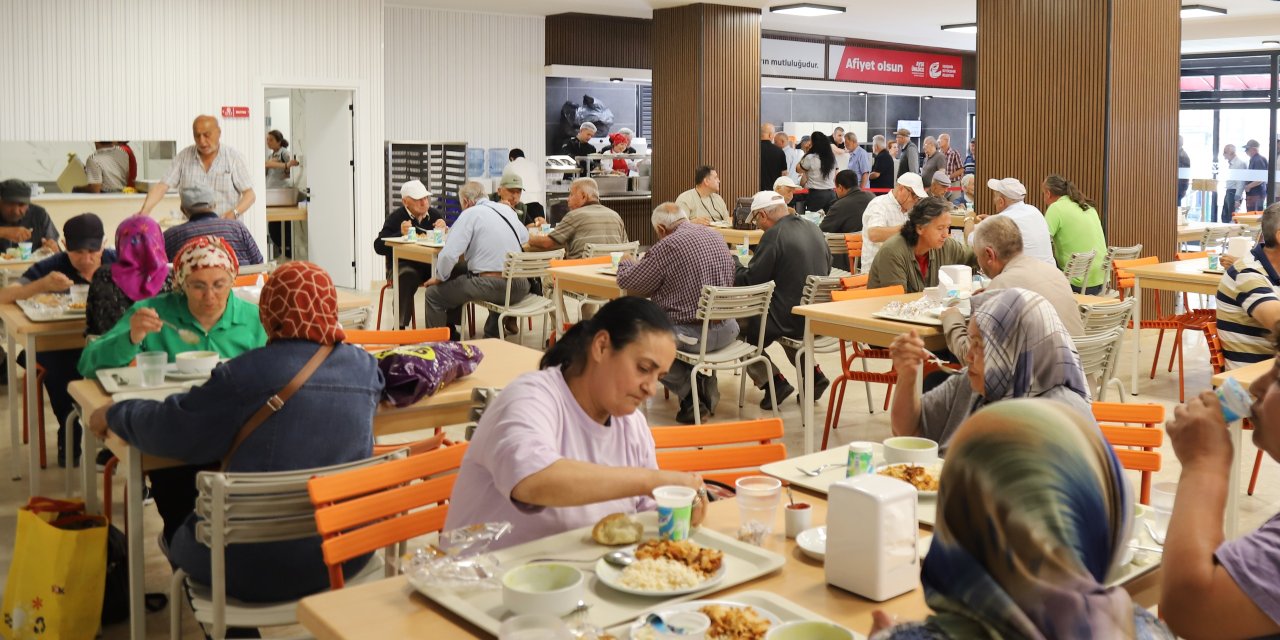 Taşbaşı Kent Lokantası yeni adresinde hizmete başladı
