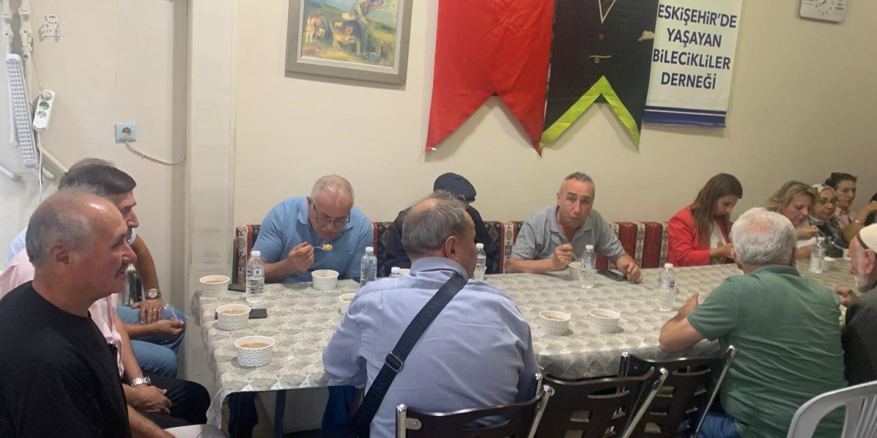 Muharrem ayında aşure ikramı