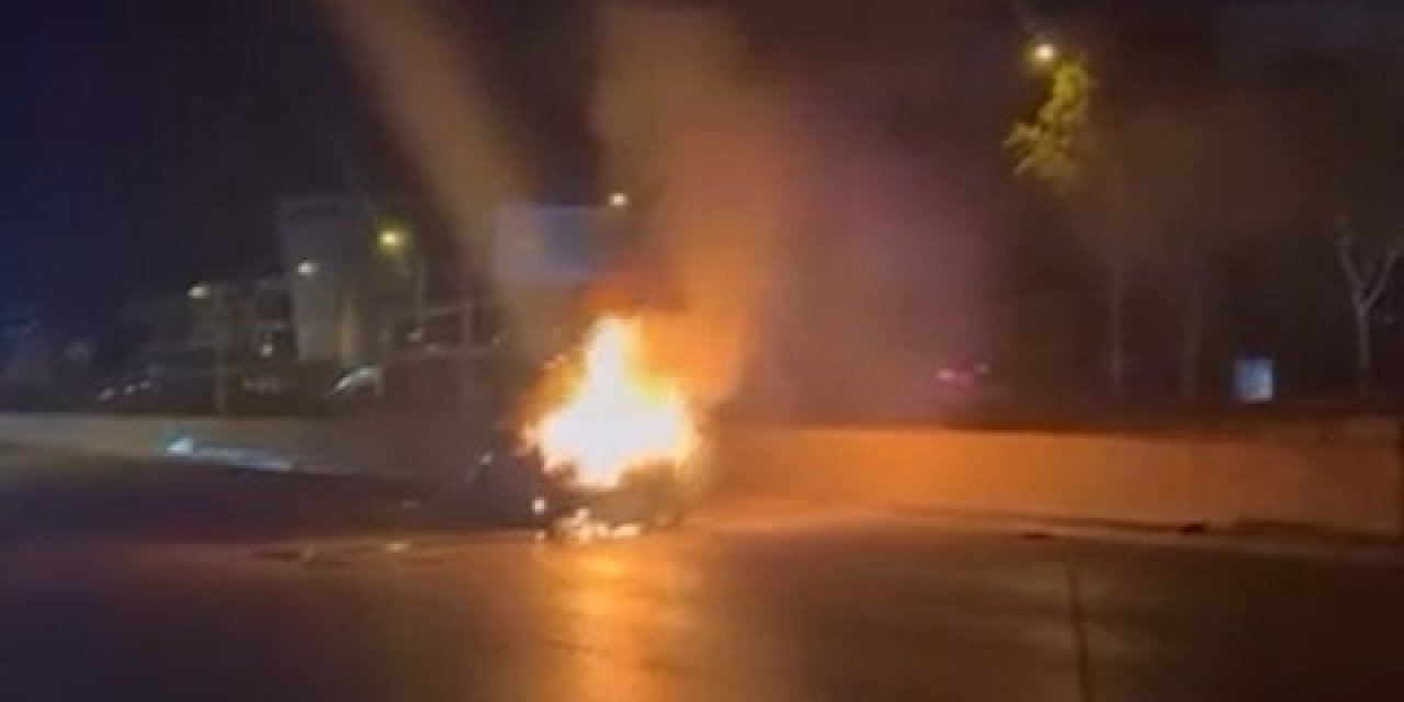 Bursa’da otomobil alev topuna döndü