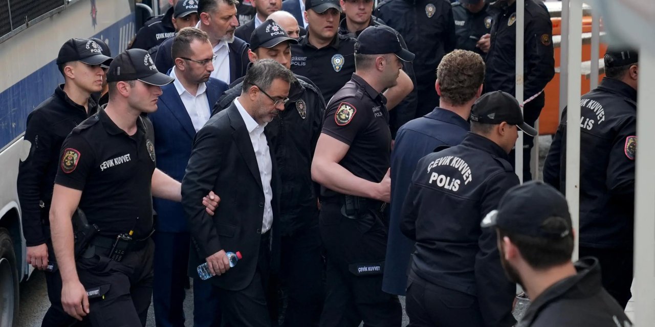 Perşembenin gelişi çarşambadan belliydi