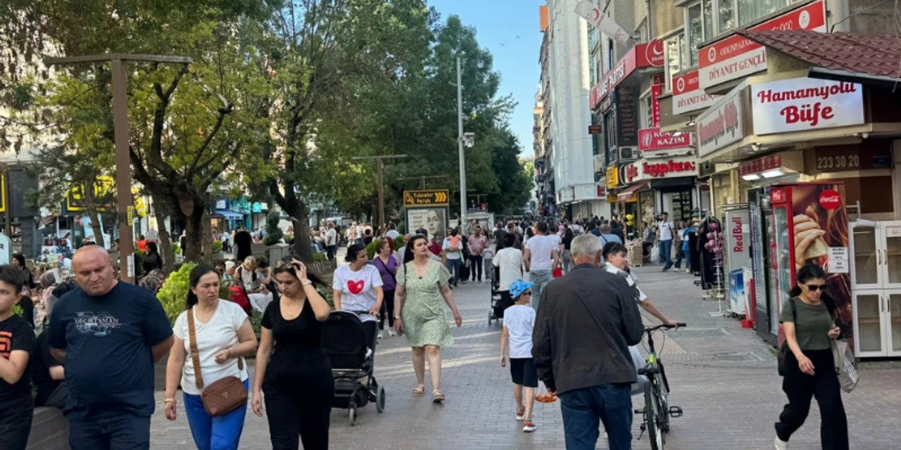 Eskişehir'de merkez ışıl ışıl kenar mahalleler karanlık! Peki neden?