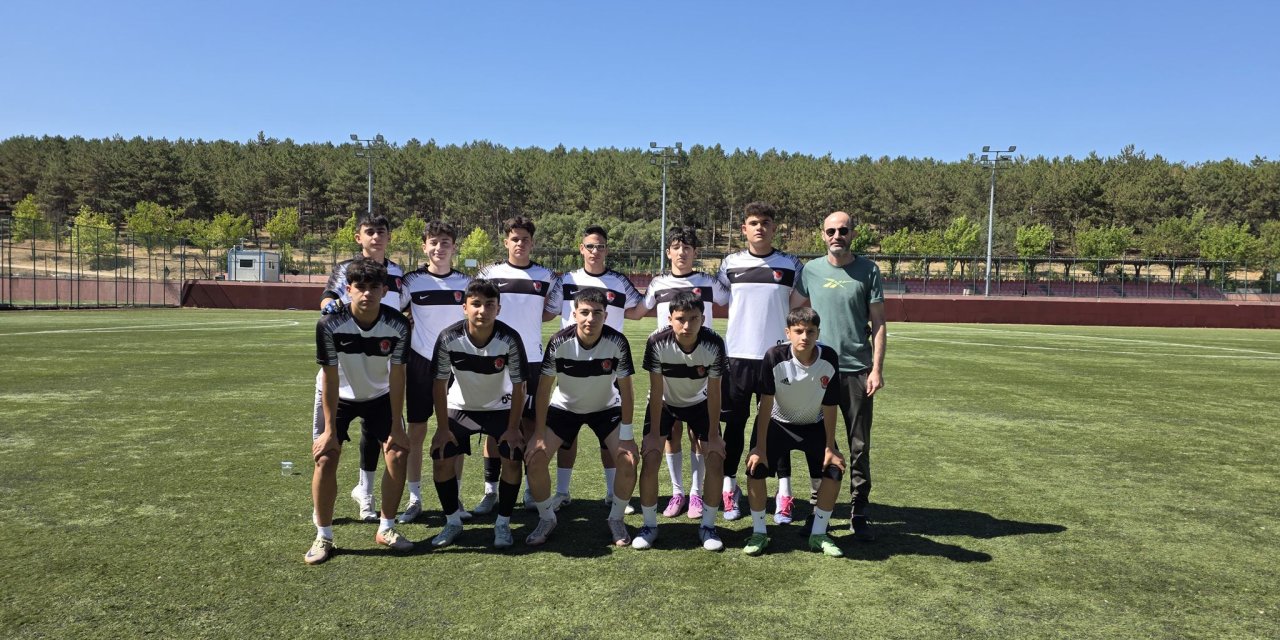 Gençlergücü durmuyor