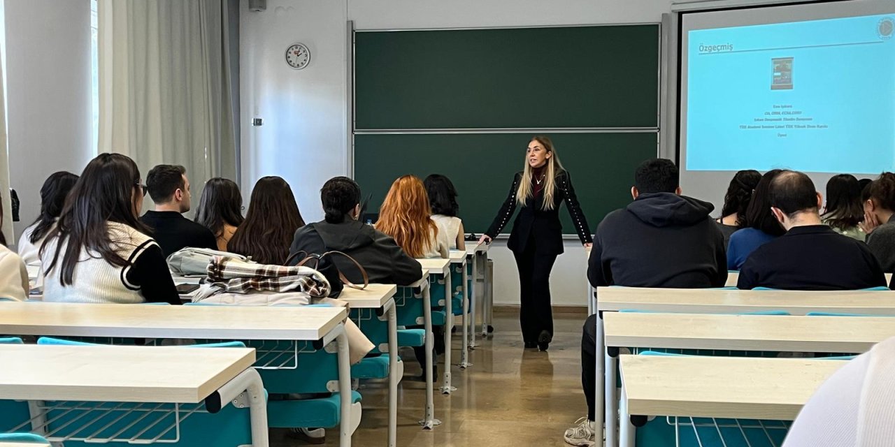 Anadolu Üniversitesi İİBF öğrencileri sektörle buluştu
