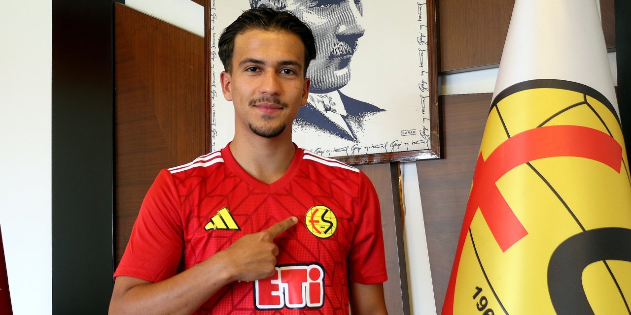 Tusan Ubuz Eskişehirspor'la devam edecek