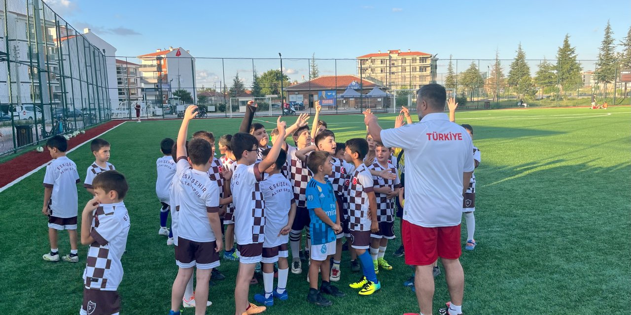 Altayspor’da altyapı hamlesi